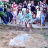 Luau 025